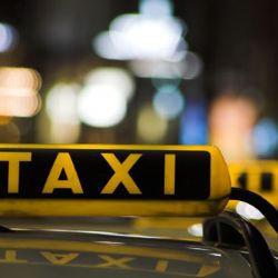 Chtěl se odvést vozem taxi zadarmo