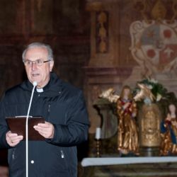 Děti z dětských domovů v kraji pojedou k moři a na lyže
