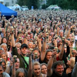 Desítky kapel, několik scén, skvělé pivo - to bude Pilsner Fest