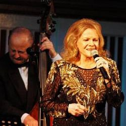 Eva Pilarová vystoupí v Měšťanské besedě