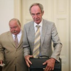 Exděkan plzeňských práv dostal trest za jízdu v opilosti