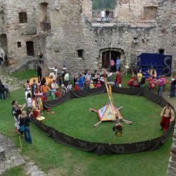 Hrad Rabí: v sobotu dětská Rabijáda, v neděli koncert