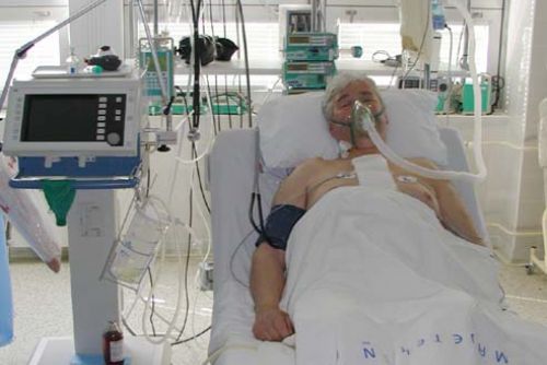 Foto: V sušické nemocnici evakuovali pacienty