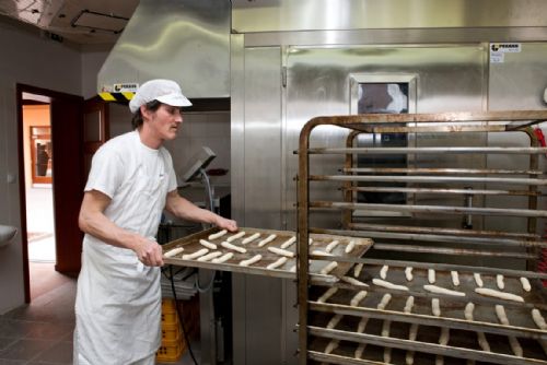 Foto: Postižení ve Stodě mají pekárnu i chráněné bydlení