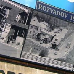 Muzeum železné opony vystavuje i Husákův telefon