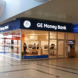 Návštěvníci nové pobočky GE Money Bank v Plzni mohou vyhrát iPad