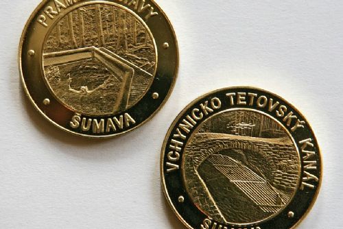 Foto: Nová emise šumavských pamětních medailí je v prodeji