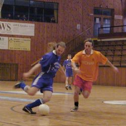 Na futsalovém turnaji v Doubravce rozbili pořadateli brýle 