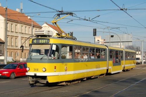 Foto: Plzeňské tramvajové tratě čekají opravy za tři čtvrtě miliardy
