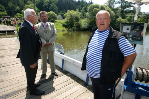 Foto: Prezident Klaus si z kraje odvážel hezké pocity i špacírku