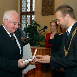 Primátor ocenil významné pracovníky univerzity