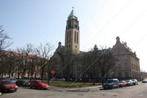 Foto: Slovany chtějí kompletně rekonstruovat Jiráskovo náměstí