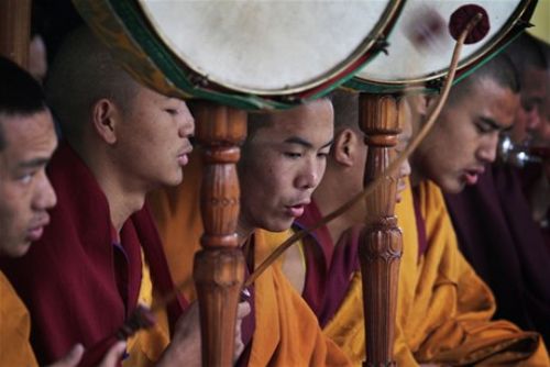 Foto: Tibetští mniši předvedou v plzeňské Besedě rituální tance