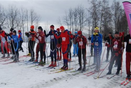 Foto: Tříkrálový běh na lyžích vyhrál ve strhujícím finiši Sparťan Ladislav Fabišovský
