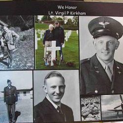 Újezd uctí pilota Kirkhama, přeletí i Boeing Stearman