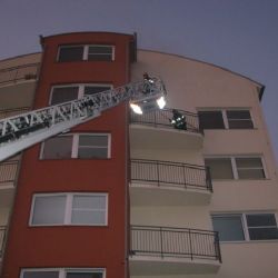 V Doubravce hořel byt od ledničky, majitelé nebyli doma