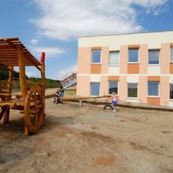 Ve Lhotě otevřeli novou mateřskou školu