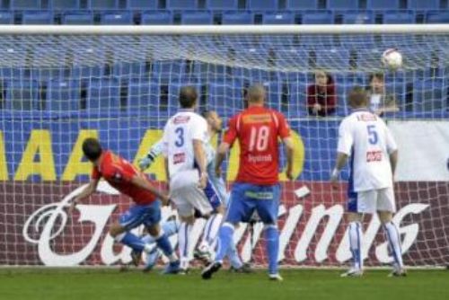 Foto: Viktoriáni porazili Ústí 5:0 a vedou ligu o osm bodů