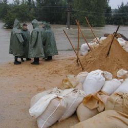 Starostové na Plzeňsku řeší problém s pytli