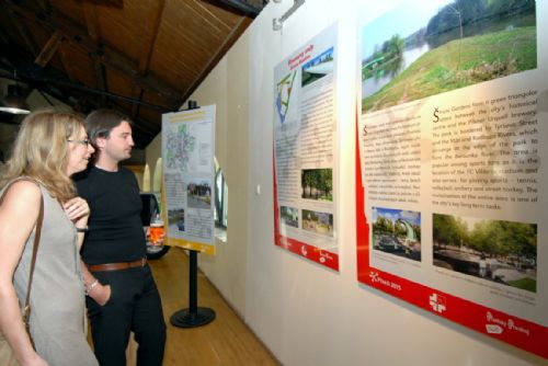 Foto: Výstava v plzeňském pivovaru představuje projekty města