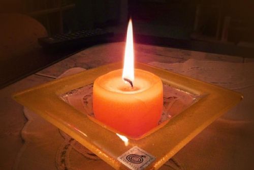 Foto: Zapalme v neděli i na Plzeňsku svíčku za zesnulé děti