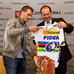 Zdeněk Štybar dostal 100 tisíc korun od kraje