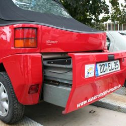 Plzeň má v Plaze první dobíjecí stanici pro elektromobily  
