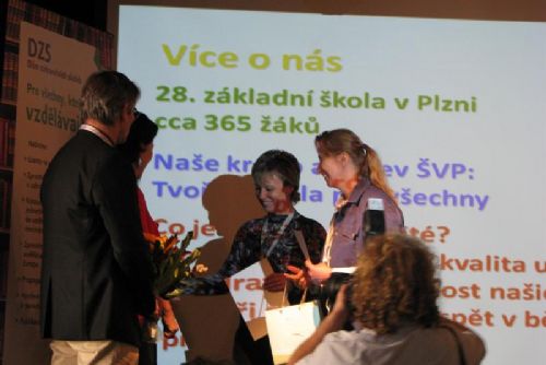 Foto: Doubravecká 28. ZŠ má Evropskou jazykovou cenu Label