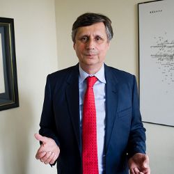 Jan Fischer se chystá na veletrh FINPEX 2012  