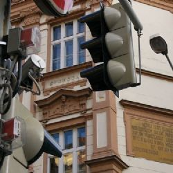 Křižovatky s radary skončily v Plzni fiaskem