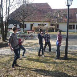 Mladí Češi a Němci se představili v roli filmařů