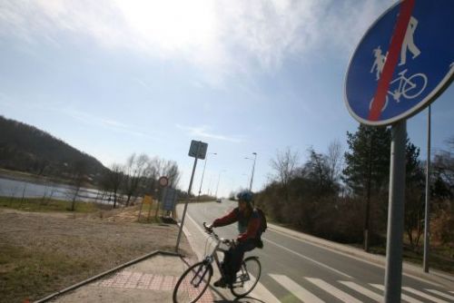 Foto: Plzeň požádá o dotaci na cyklostezku podél Karlovarské  