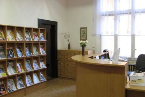 Foto: Plzeňská knihovna nabízí i knihy k poslechu