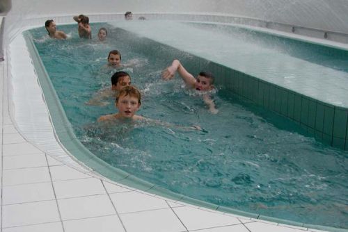 Foto: 1. září mohou děti zdarma do bazénu