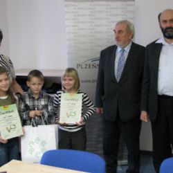 Plzeňský kraj a Elektrowin spolu ušetřily 880 tisíc litrů ropy