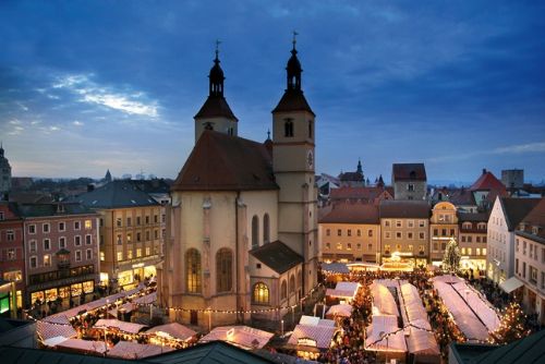 Foto: Regensburg láká na čtveřici vánočních trhů