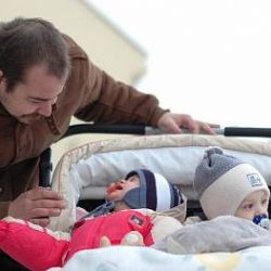 Sedmdesát procent Čechů chce slavit nedělní Den otců