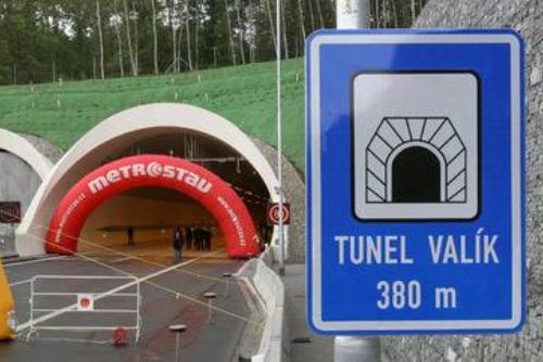 Foto: Tunel Valík prochází údržbou, provoz je omezený