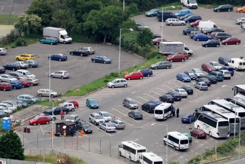 Foto: V Plzni pomalu končí parkování zdarma