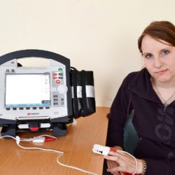 Záchranáři v kraji získali šest monitorů životních funkcí