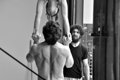 Foto: Akrobati pod vedením P. Formana ve středu vystoupí v Plzni