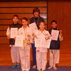Bojovníci Naramy uspěli na Chodském poháru v karate