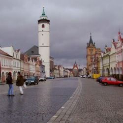 Řádil v Domažlicích. Kradl ve sklepu, skautské klubovně a chtěl úvěr