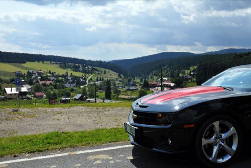 Foto: Jak Chevrolet Camaro zvládá šumavské kopce?