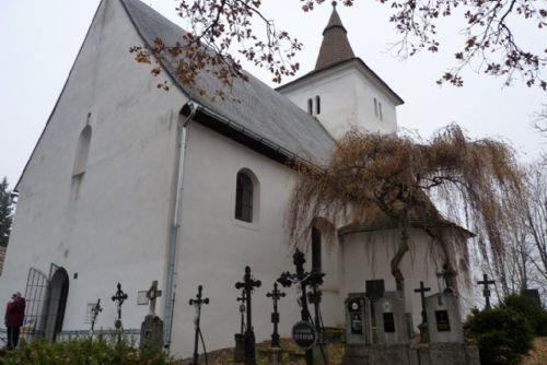 Foto: Kostel na Mouřenci a Annínsko zahajuje sezonu a zve na procházku celým údolím 
