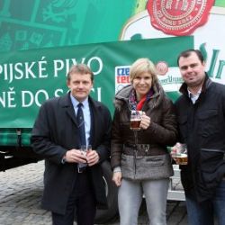 Neumannová, Špaček a Doktor vypravili pivo do Soči