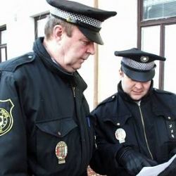 Plzeňák sprostě napadal družku, skončil na záchytce