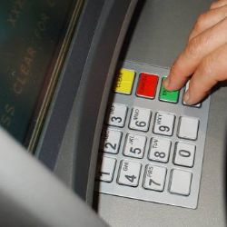 Poctivý nálezce odevzdal na policii 10 tisíc