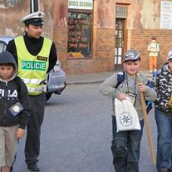 Policisté upozorňují: Zebra se za tebe nerozhlédne