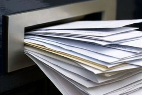 Foto: Poslaných dopisů v kraji ubývá, schránek je naopak víc